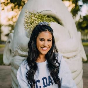 Meet your Posher, Alina